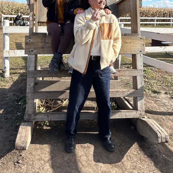 Orvis Beige Sherpa Fleece Leather Trim Full-Zip Long Sleeve Full Zip - Picture 1 of 13